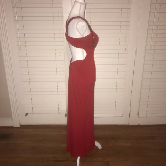 💎 Red JOVANI evening gown with rhinestones - Picture 4 of 8